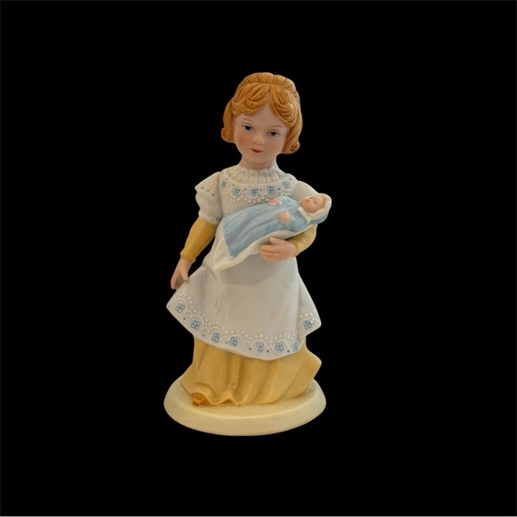 Avon Other - Vintage Avon "A Mother’s Love" Porcelain Figurine 1981 - Hand Painted